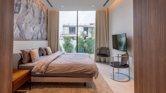 Stunning villa in Emerald Hills with spacious layout, picture 10