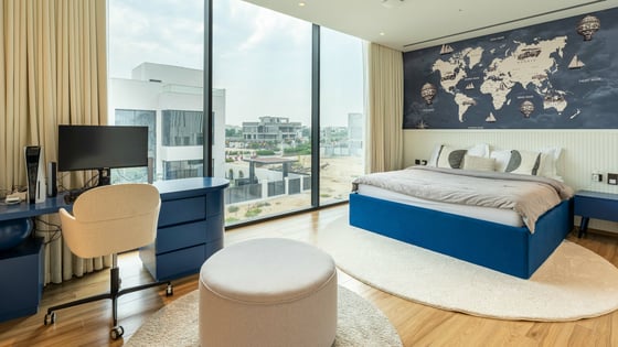 Stunning villa in Emerald Hills with spacious layout, picture 20