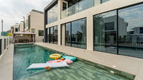 Stunning villa in Emerald Hills with spacious layout, picture 41