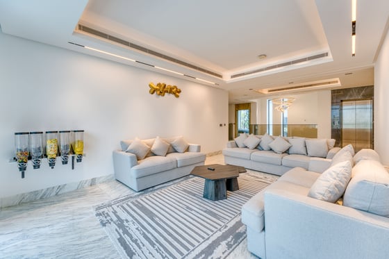 Luxury villa in Palm Jumeirah with Atlantis views, picture 6