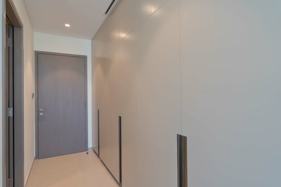 Exclusive | Burj and Fountain View | High Floor, picture 10