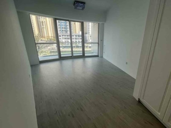 Vacant Soon| Low Floor | Marina View, picture 8