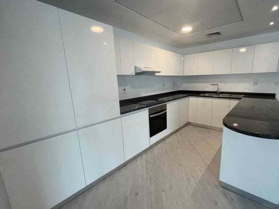 Vacant Soon| Low Floor | Marina View, picture 7