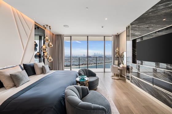 Extraordinary Turnkey Luxury with Iconic Views, picture 25
