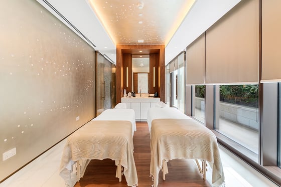 Extraordinary Turnkey Luxury with Iconic Views, picture 63