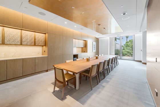 Extraordinary Turnkey Luxury with Iconic Views, picture 59