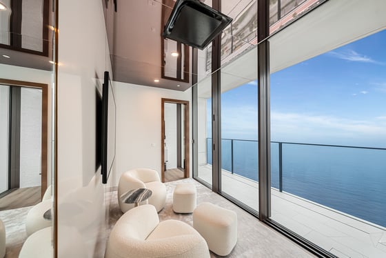 Extraordinary Turnkey Luxury with Iconic Views, picture 28