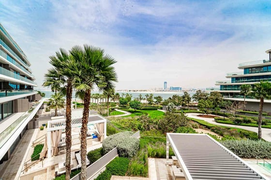 Designer-style | Palm View | Furnished, picture 1