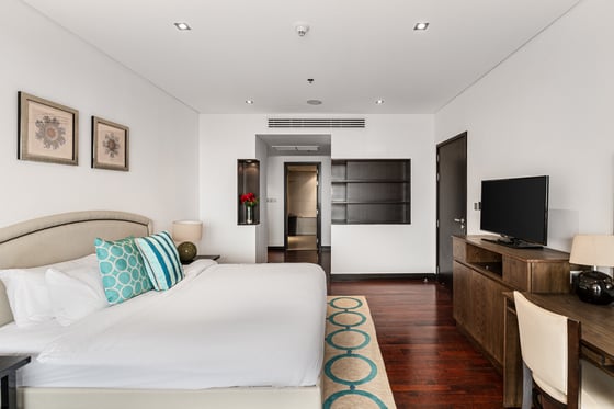 Palm and Sea Views | Vacant | Fully Furnished, picture 9