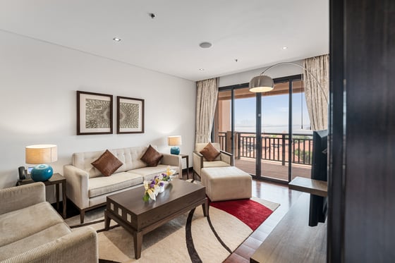 Palm and Sea Views | Vacant | Fully Furnished, picture 1