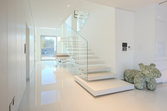 Renovated 6BR Modern Villa I Beachfront I Furnished, picture 6