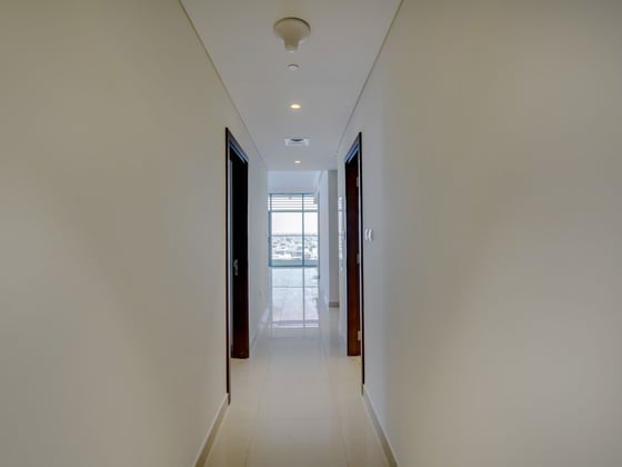 Contemporary Luxury Apartment in Dubai Hills, picture 10