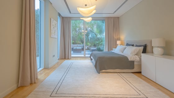 Luxuriously Renovated Loft in Al Barari, picture 13