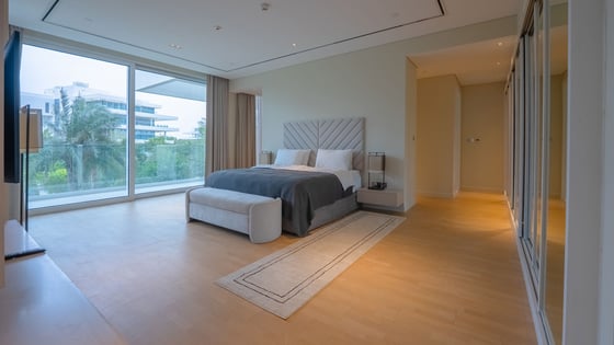 Luxuriously Renovated Loft in Al Barari, picture 19