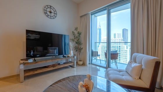 Exclusive l Furnished l Burj View | Payment Plan, picture 12