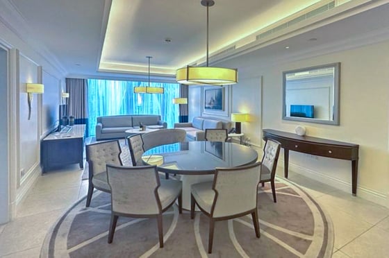 Stunning Views | Fully Furnished Luxury Apartment, picture 1