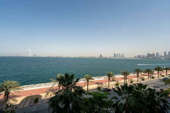 Prime Location | Sea View | Furnished | Mid Floor, picture 19