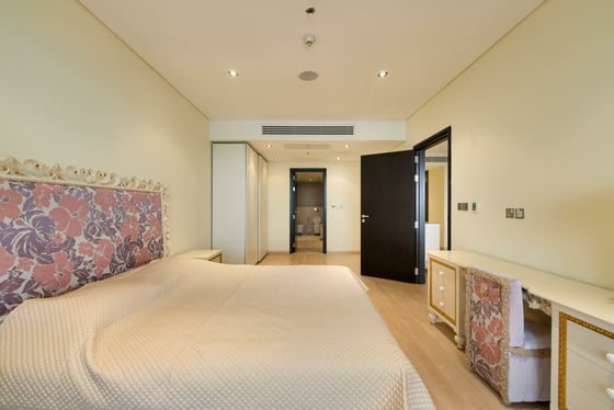 Prime Location | Sea View | Furnished | Mid Floor, picture 13