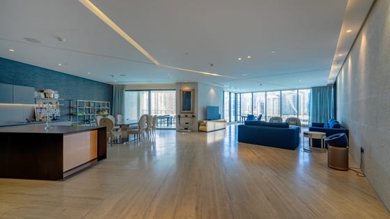 The Ultimate Waterfront Apartment at Volante, picture 2