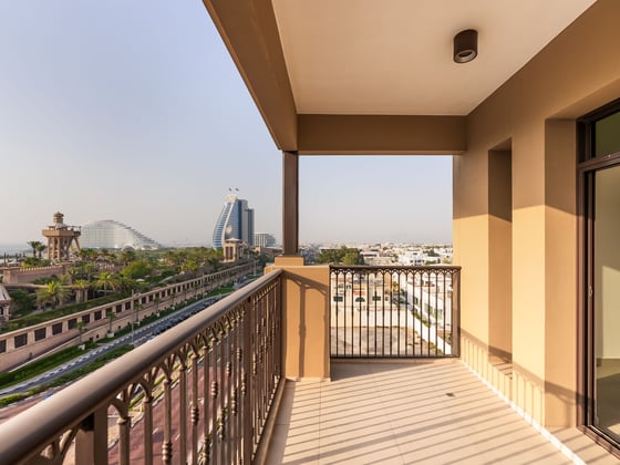 Refined Apartment Living with Burj Al Arab Views, picture 15