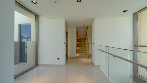 Exclusive Living | Luxurious Villa | Park View, picture 6