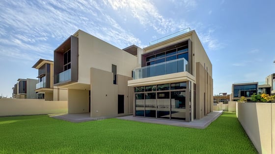 Exclusive Living | Luxurious Villa | Park View, picture 15