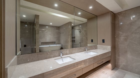 Exclusive Living | Luxurious Villa | Park View, picture 13