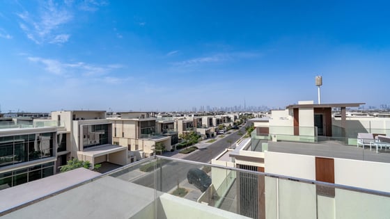 Exclusive Living | Luxurious Villa | Park View, picture 1