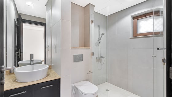 Corner unit villa in Al Furjan with spacious layout, picture 22