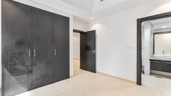 Corner unit villa in Al Furjan with spacious layout, picture 13