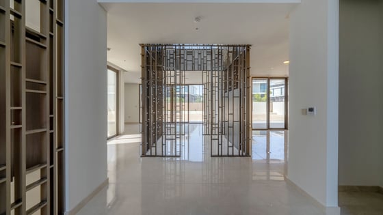 Stunning Dubai Hills Villa with Skyline Views, picture 6