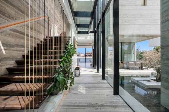 Award Winning Villa | Brand New Turnkey, picture 1