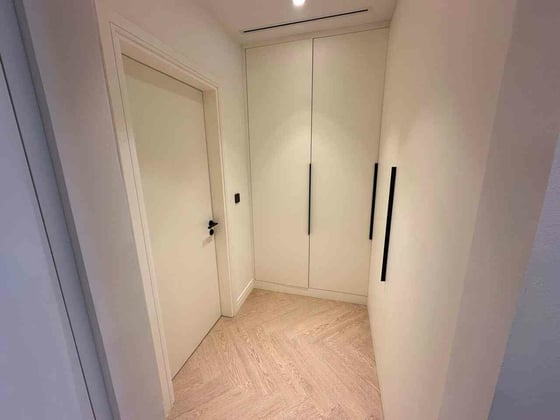 Upgraded | High Floor | Golf Course Views, picture 17