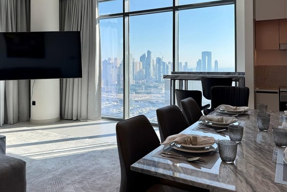 Fully Furnished | High Floor | Beachfront, picture 2