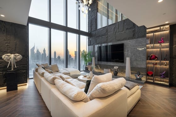 Luxury Unit | 2 BR | High Floor | Skyline View, picture 1