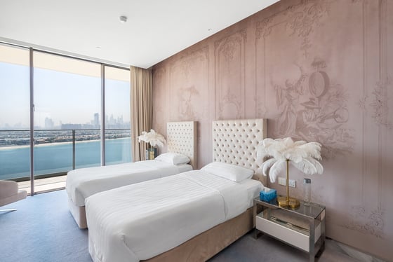 Fully Furnished  |  Palm View  |  Vacant, picture 16