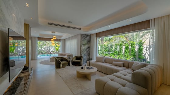 Tranquil Arabian Ranches Villa with Private Pool, picture 4