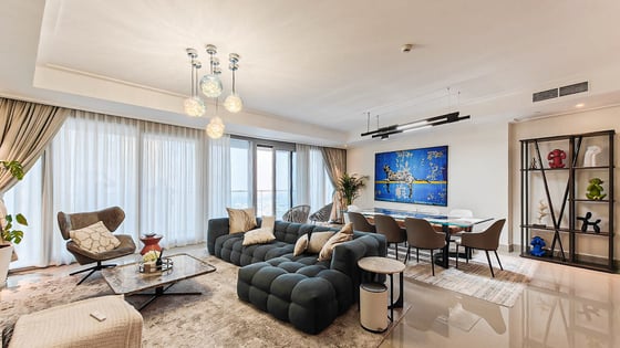 Opulent apartment in Downtown with full fountain views, picture 1