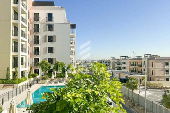 Brand New | Burj Khalifa View | Private Beach, picture 9