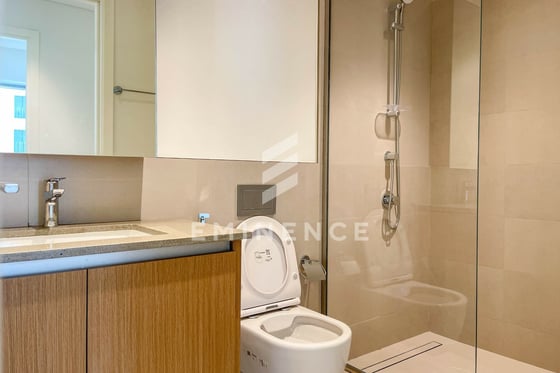 Lowest Price | Creek Tower View | High Floor, picture 6
