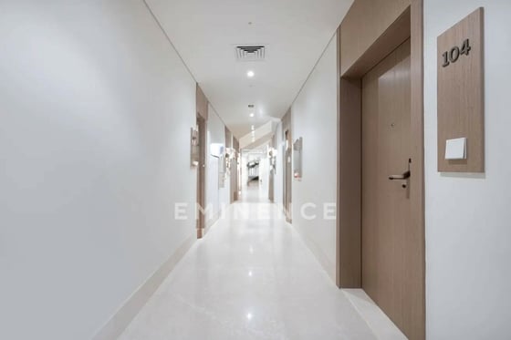 BEACH ACCESS | BEST DEAL | MODERN, picture 9