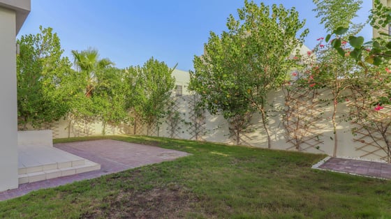 Single row villa in Dubai Hills Estate with huge layout, picture 25
