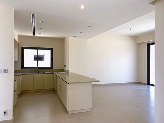 Fully Landscaped Villa | Near Pool and park ISidr, picture 5