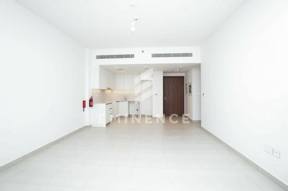 VACANT | BRAND NEW | BURJ AL ARAB VIEW | SPACIOUS, picture 4