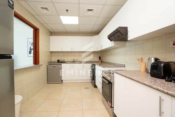 Fully Furnished | Vacant | High Floor, picture 13