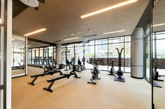 Burj and Canal View | Corner Unit | Spacious, picture 17