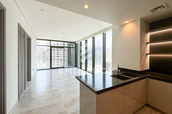 Burj and Canal View | Corner Unit | Spacious, picture 6