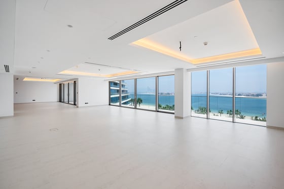 Brand New | High Floor | Palm and Skyline View, picture 2
