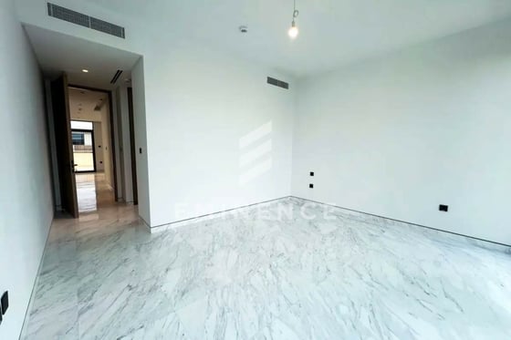 Large Plot | Single Row | Vacant | Near Pool, picture 12