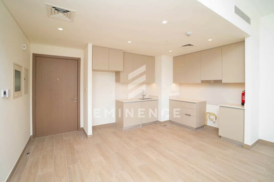 Full Beach&amp;Canal View | Unfurnished| Brand New, picture 6